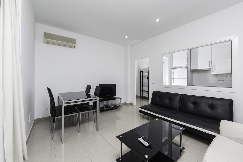 Gran Via Apartment Madrid Esterno foto