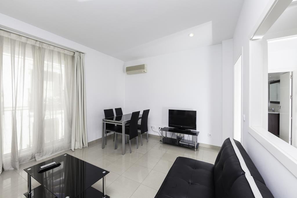 Gran Via Apartment Madrid Esterno foto